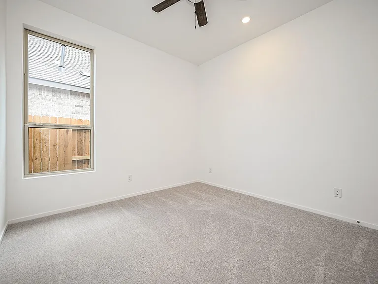 8278 Boundary Waters Dr — Photo 20
