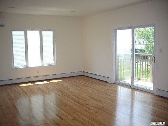 5th image of 2868 Arrowhead Pl