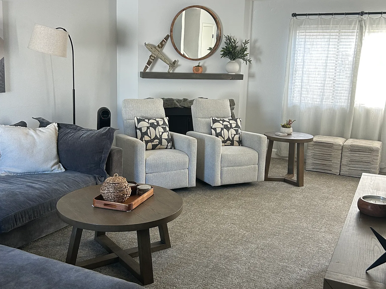 3 bed, 2.5 bath, 1400 sqft, $5,250 — Photo 3