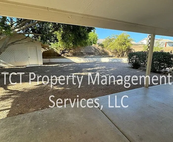 6464 E Russell St — Photo 18