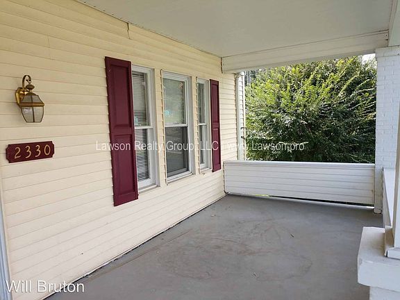 4th image of 2330 Staunton Ave NW
