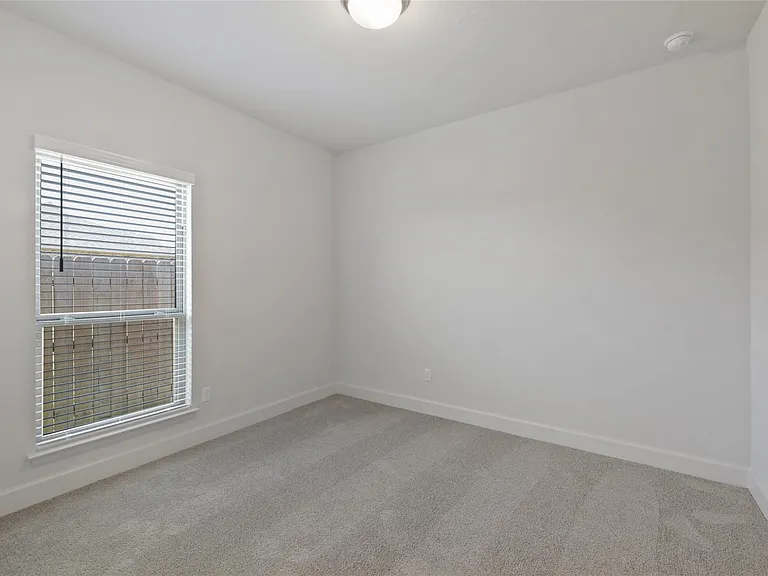 127 Plumbago Loop — Photo 23