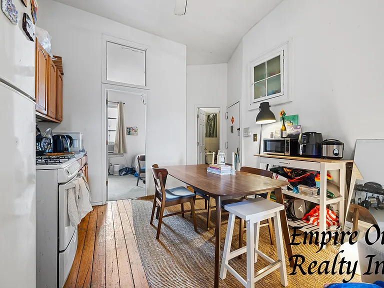 410 Lorimer St #3L — Photo 5
