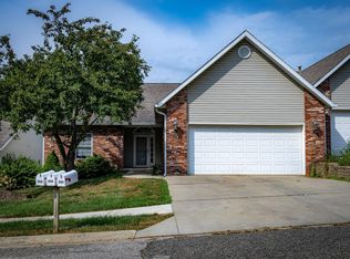 2419 N Stonelake Cir, Bloomington, IN 47404