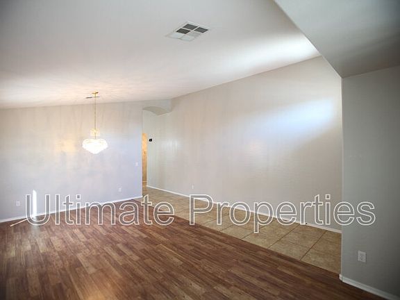 4th image of 13390 W Watson Ln