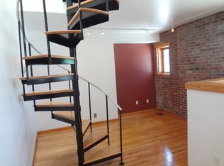 28 Federal St #2, Greenfield, MA 01301