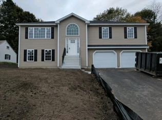 19 Ladybank Rd, Worcester, MA 01606