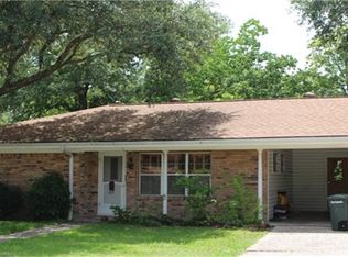 1606 Avenue P, Huntsville, TX 77340