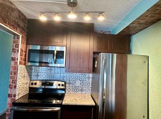 221 6th Ave SE #2305, Calgary, AB T2G 4Z9