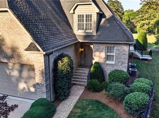 4127 Flagstick Ct, Jamestown, NC 27282