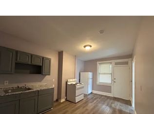 126 Brookfield St #1, Hartford, CT 06106