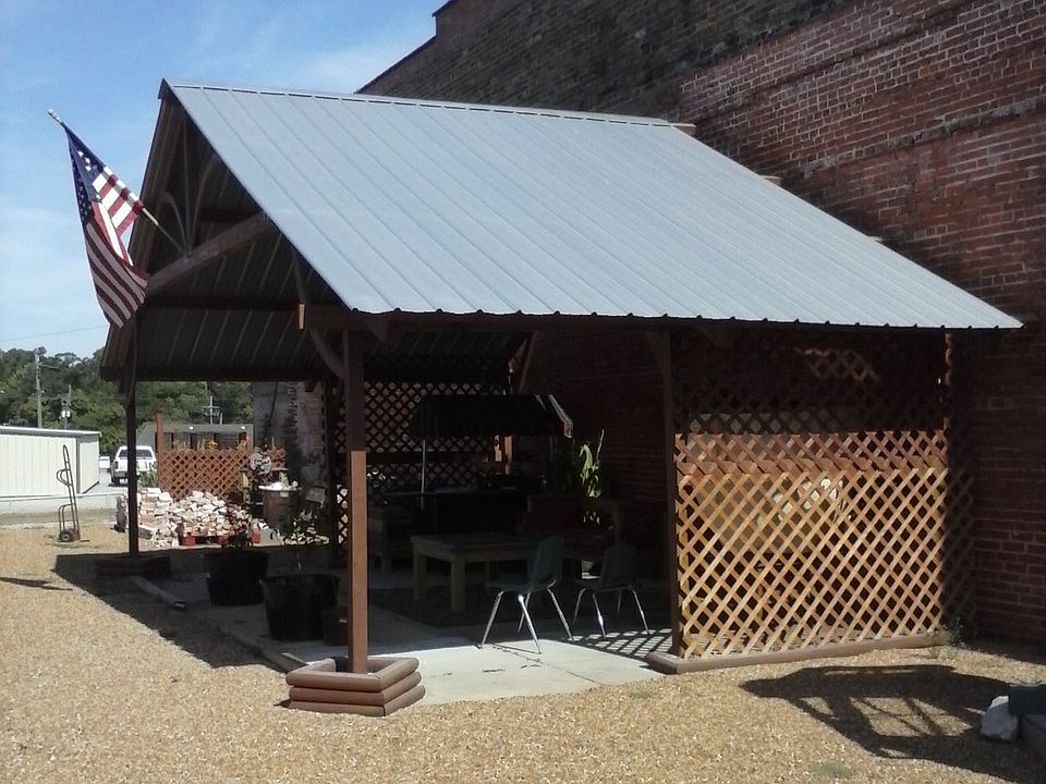 2nd image of 3248 N 1st St