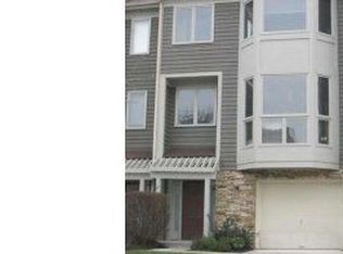 27 Stridesham Ct, Baltimore, MD 21209