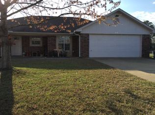 219 Private Road 6203, Palestine, TX 75803
