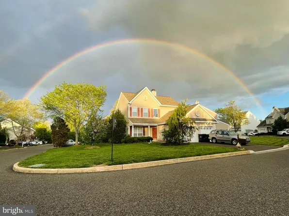 201 Horseshoe Rd, Schwenksville, PA 19473