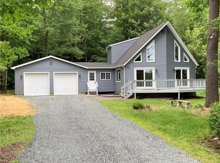 171 Anna Rd, Pocono Lake, PA 18347