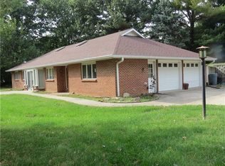 1213 N Summers St, Stanberry, MO 64489