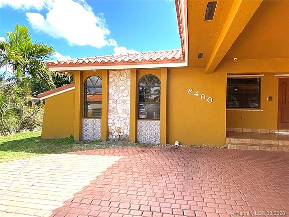 5th image of 8400 Grand Canal Dr