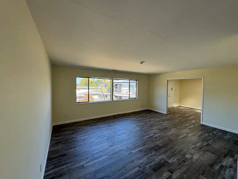 3 Mulberry Ct #15 — Photo 6