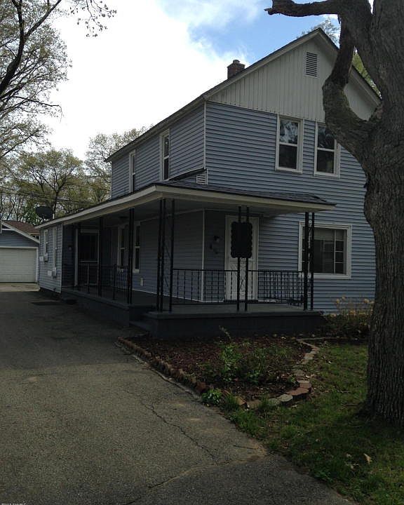 1st image of 42 Dunton Ave