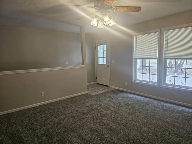 227 Elm St — Photo 4
