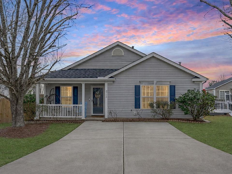 1st image of 3708 Thornwood Dr