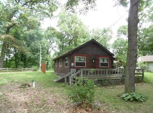 23501 Oak Ter, Cassopolis, MI 49031