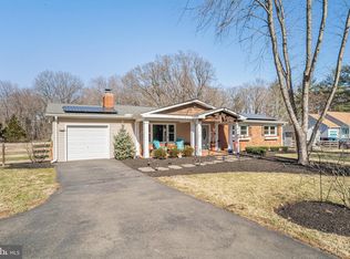 9353 Meetze Rd, Midland, VA 22728