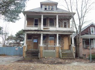 5277 Chopin St, Detroit, MI 48210