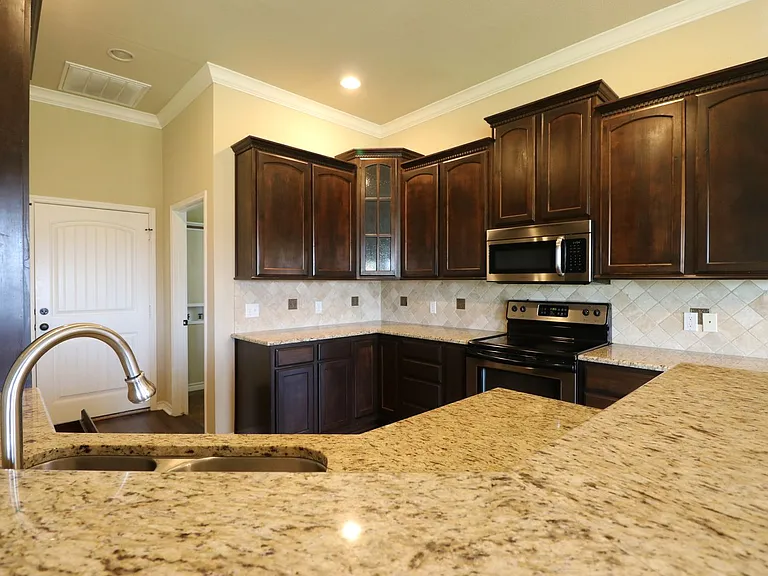 3116 Stallion Dr — Photo 13