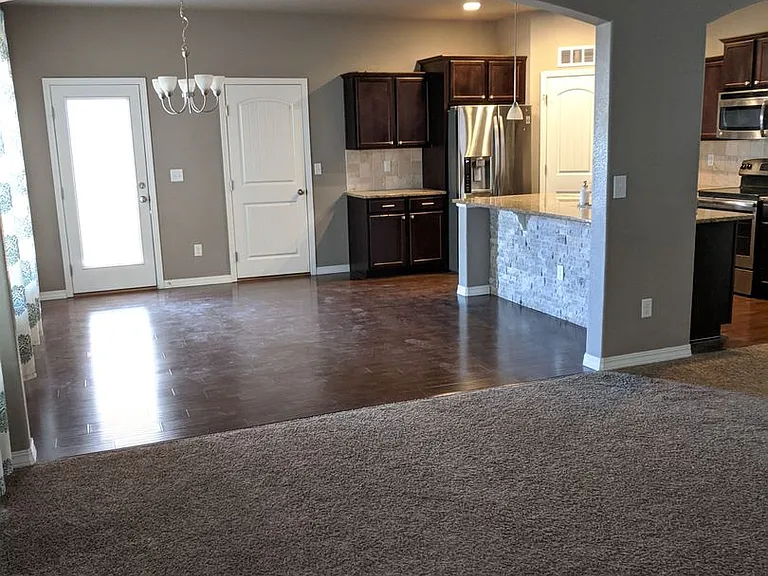 7536 Shallow Brooke Pl — Photo 10