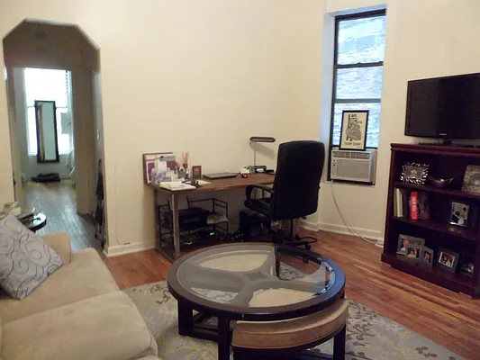 Rented by Living New York | media 39