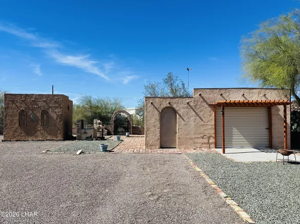 200 N Moon Mountain Ave #21, Quartzsite, AZ 85346