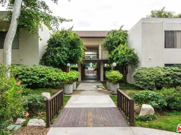 23515 Lyons Ave Unit S9, Santa Clarita, CA 91355