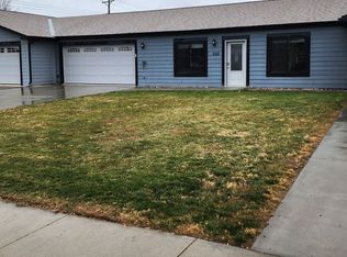 903 5th St SW, Sidney, MT 59270