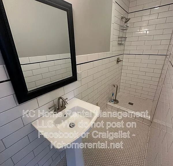 3631 Pennsylvania Ave — Photo 9