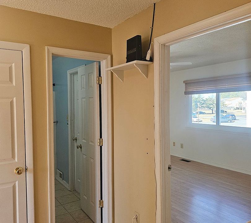 1st image of 1434 Sierra Dr