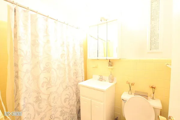 Rented by Citi Habitats | media 17