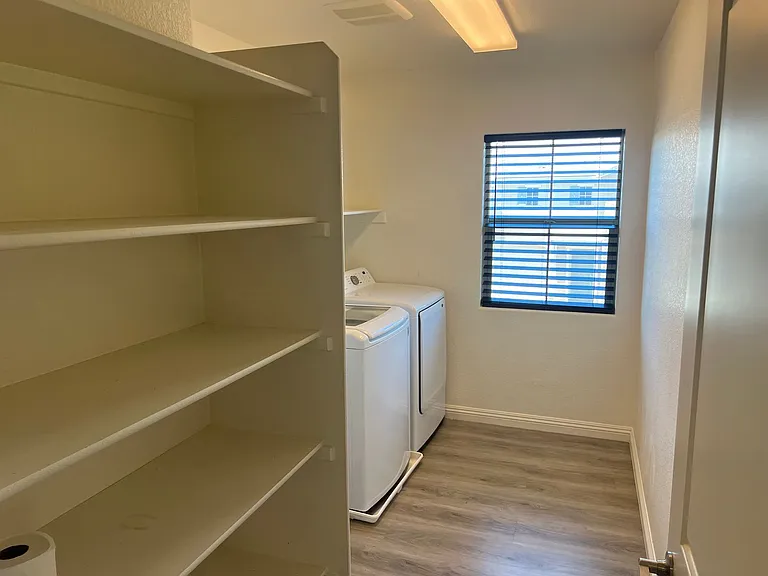 9581 Aberdeen Ridge Ct — Photo 19