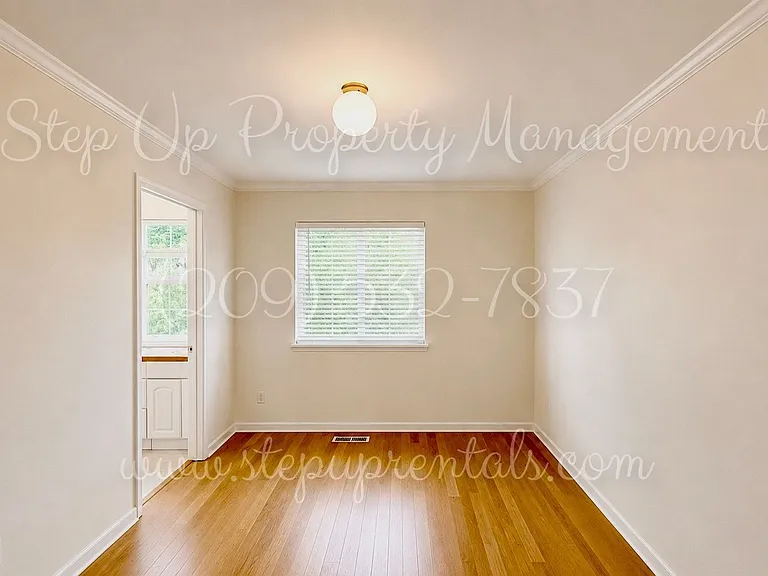 21767 Longeway Rd — Photo 16