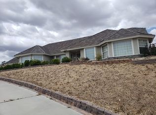 17320 Buckthorn Ave, Hesperia, CA 92345