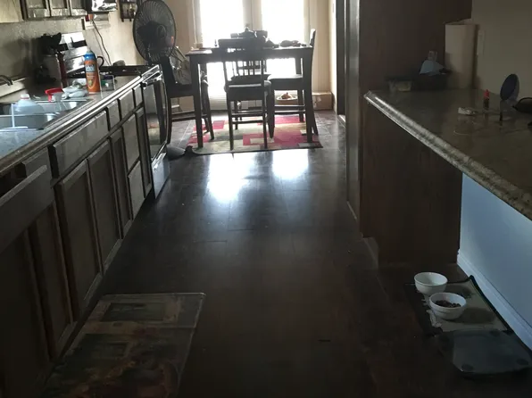 211 Tonopah Ave, Tonopah, NV 89049