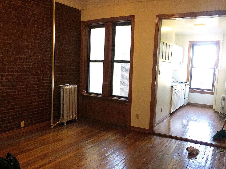 2nd image of 180 Prospect Park W APT 11