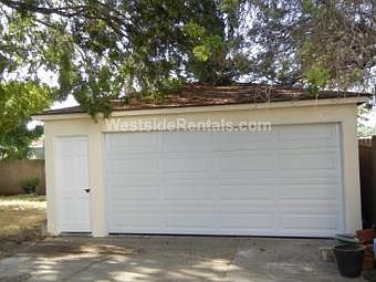 4th image of 12223 Malone St