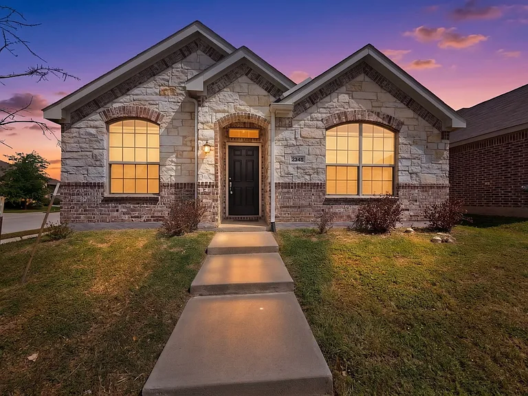 2345 Copal Dr — Photo 31