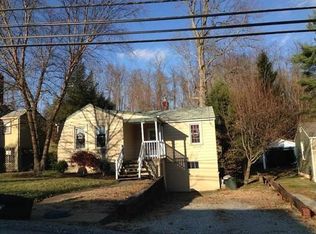 2013 Old Clairton Rd, Clairton, PA 15025