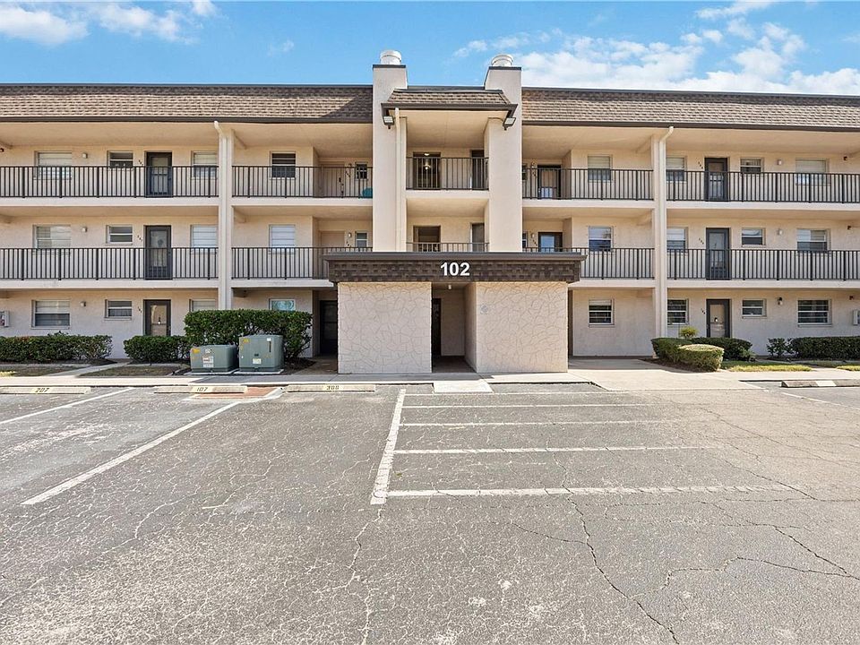 1st image of 102 Capri Isles Blvd APT 106