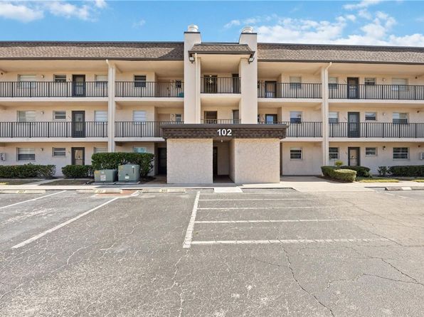 102 Capri Isles Blvd APT 106