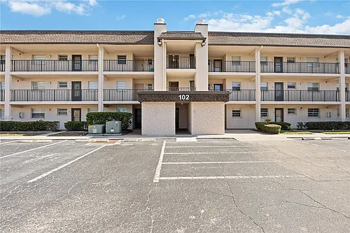 102 Capri Isles Blvd Photo 1