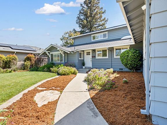 3rd image of 1114 S Genevieve Ln
